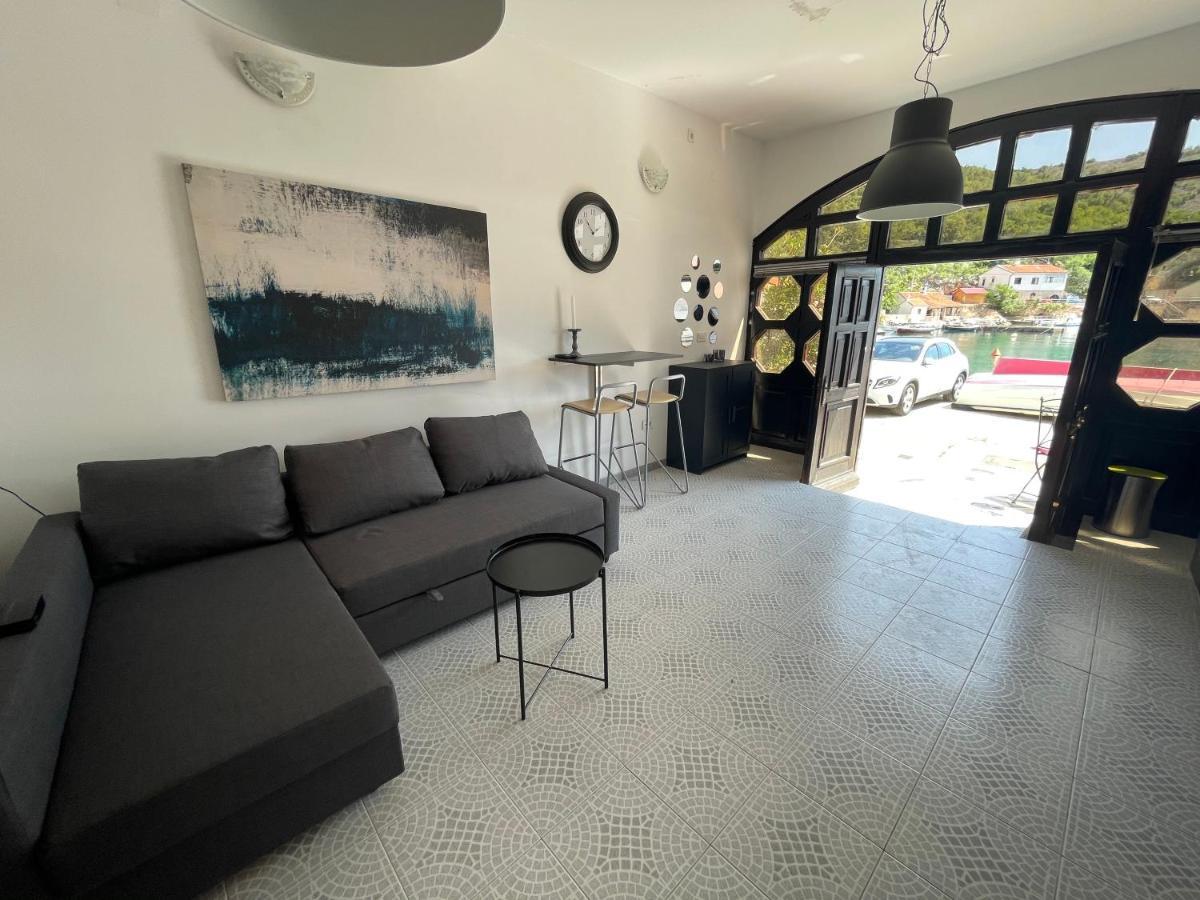 Apartmani Pulic Senj  Exterior photo