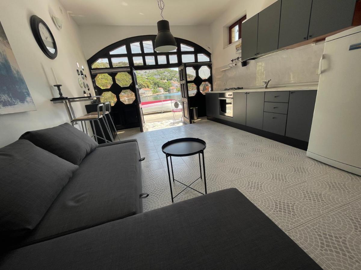 Apartmani Pulic Senj  Exterior photo
