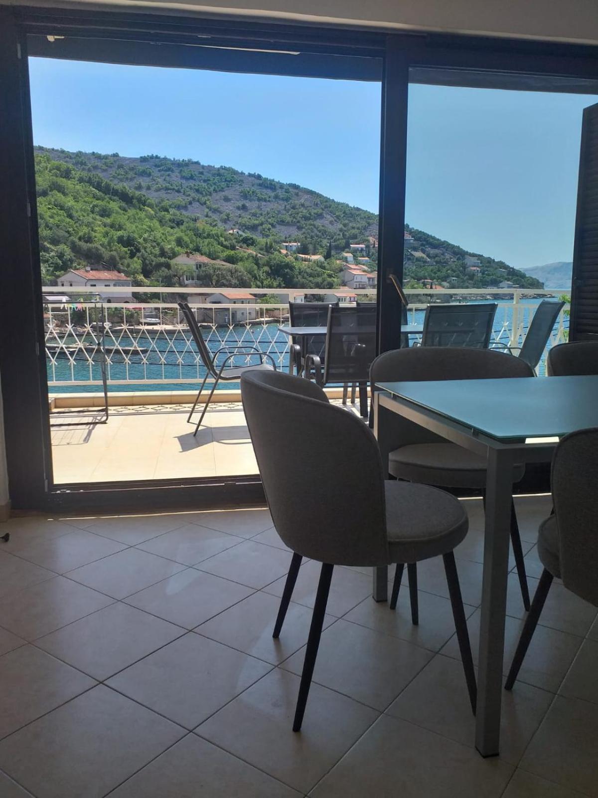Apartmani Pulic Senj  Exterior photo